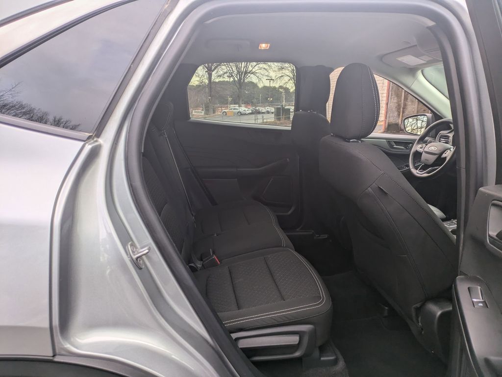 2024 Ford Escape Active 29