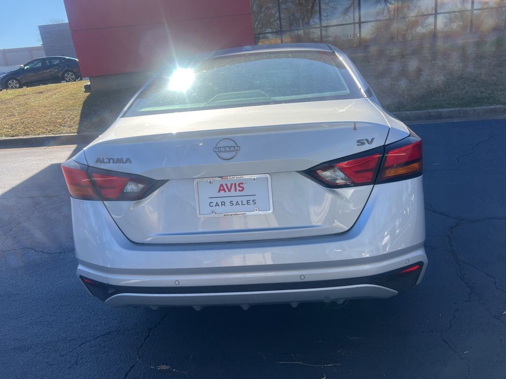 Thumbnail: 2024 Nissan Altima - 12