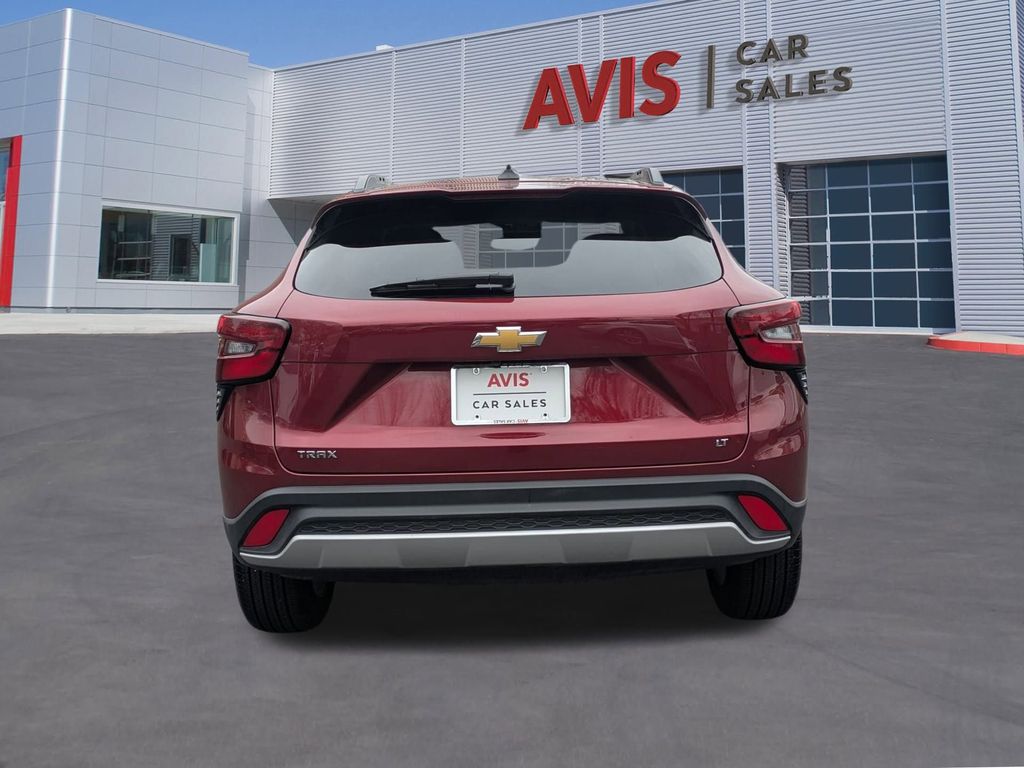 Thumbnail: 2025 Chevrolet Trax - 7