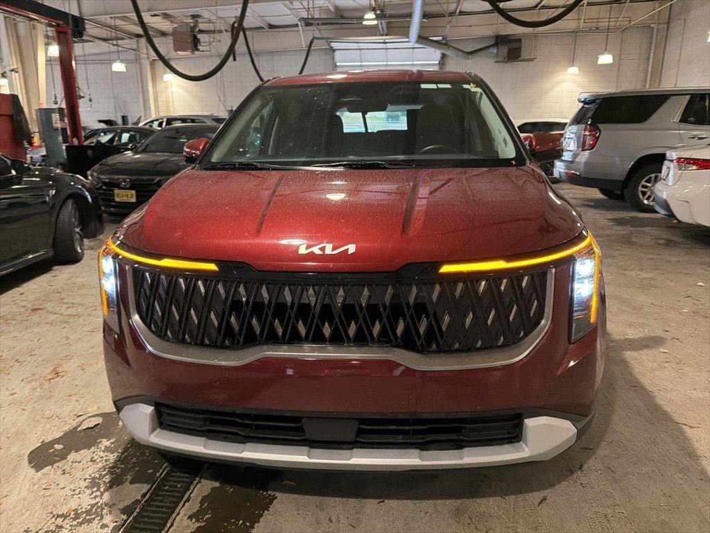Certified 2025 Kia Carnival Van Passenger Van