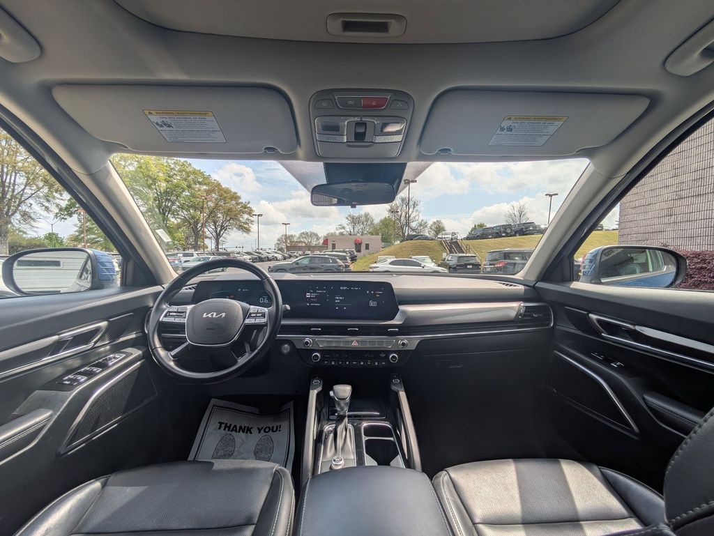 Thumbnail: 2025 Kia Telluride - 25