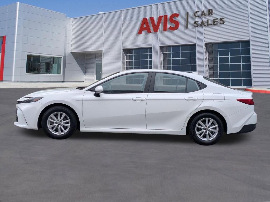 Thumbnail: 2025 Toyota Camry - 10