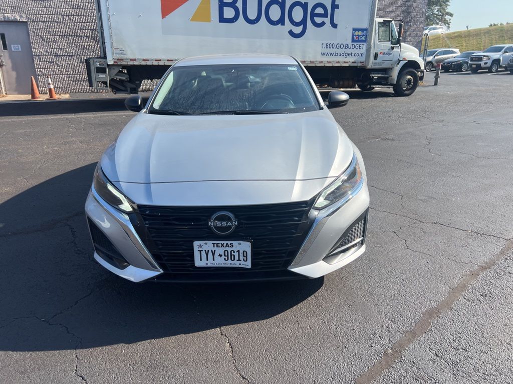 Thumbnail: 2024 Nissan Altima - 2
