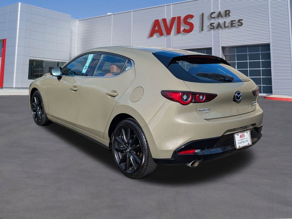 Thumbnail: 2024 Mazda Mazda3 - 9