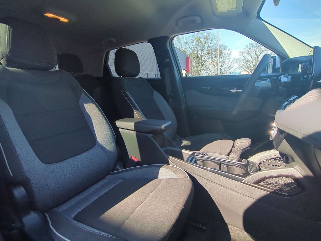 Thumbnail: 2025 Chevrolet TrailBlazer - 30