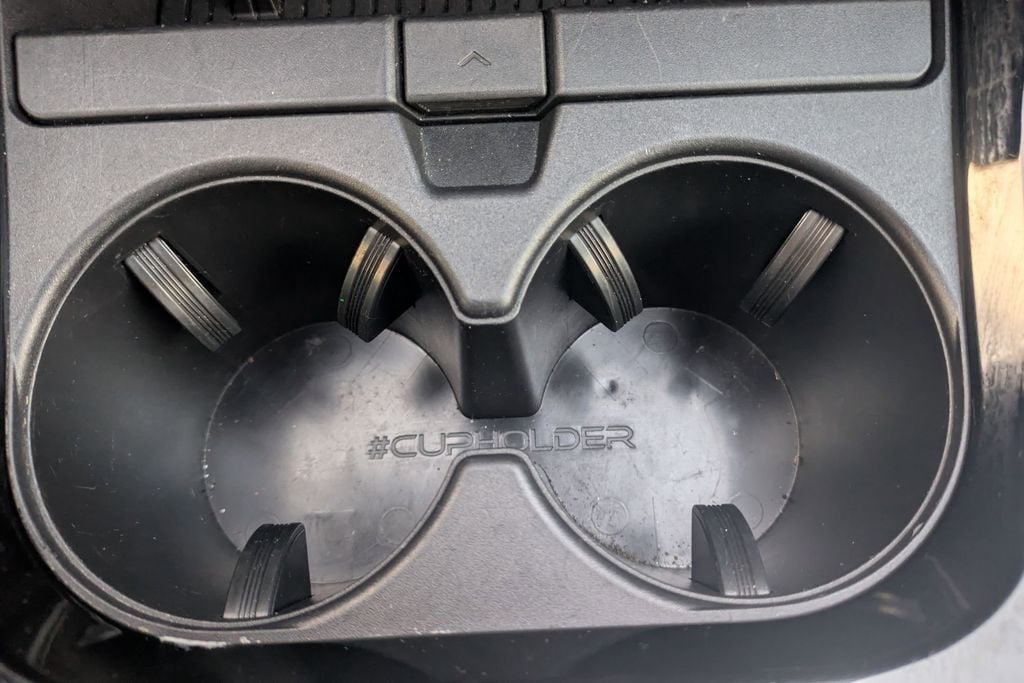 Thumbnail: 2024 Toyota Prius - 21