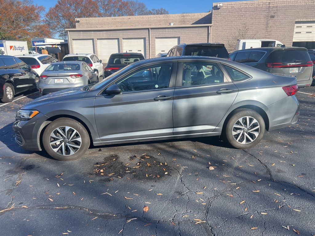 Thumbnail: 2024 Volkswagen Jetta - 7