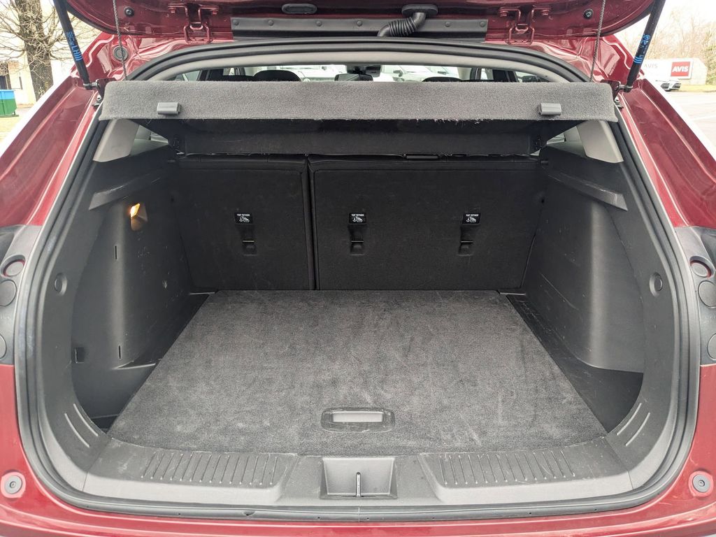 Thumbnail: 2025 Chevrolet Trax - 30