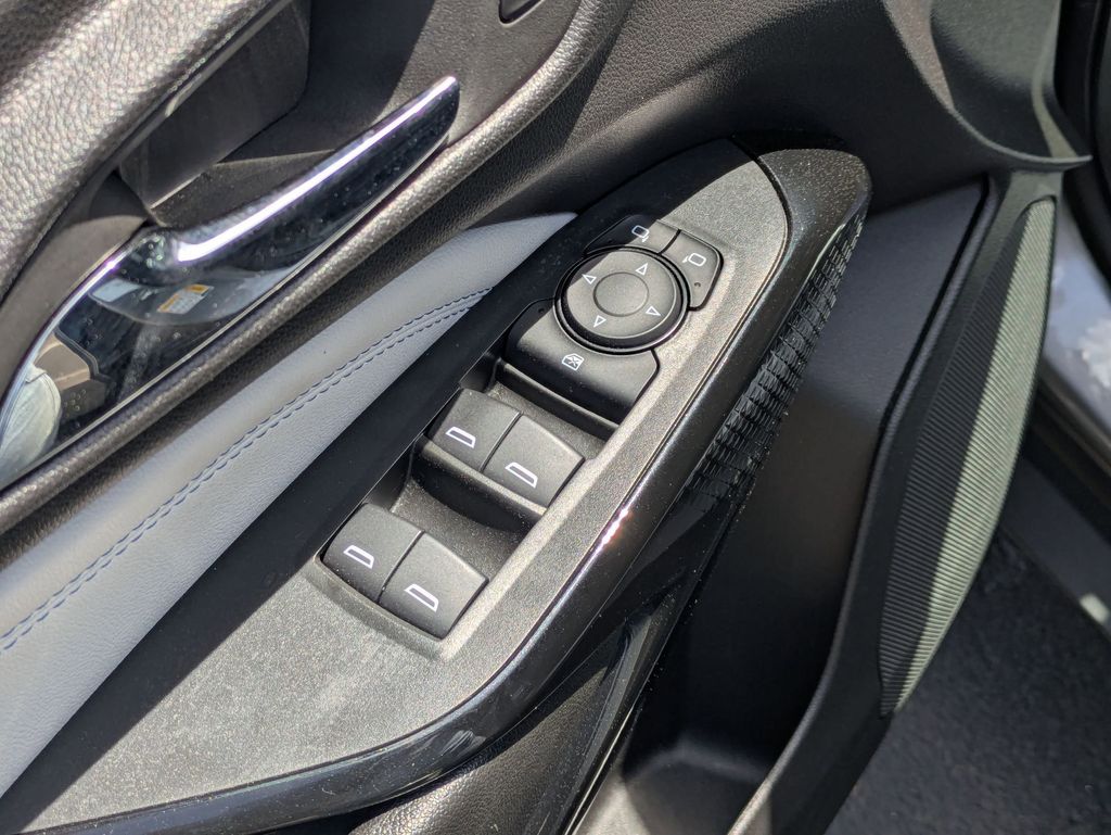 Thumbnail: 2025 Chevrolet Trax - 13