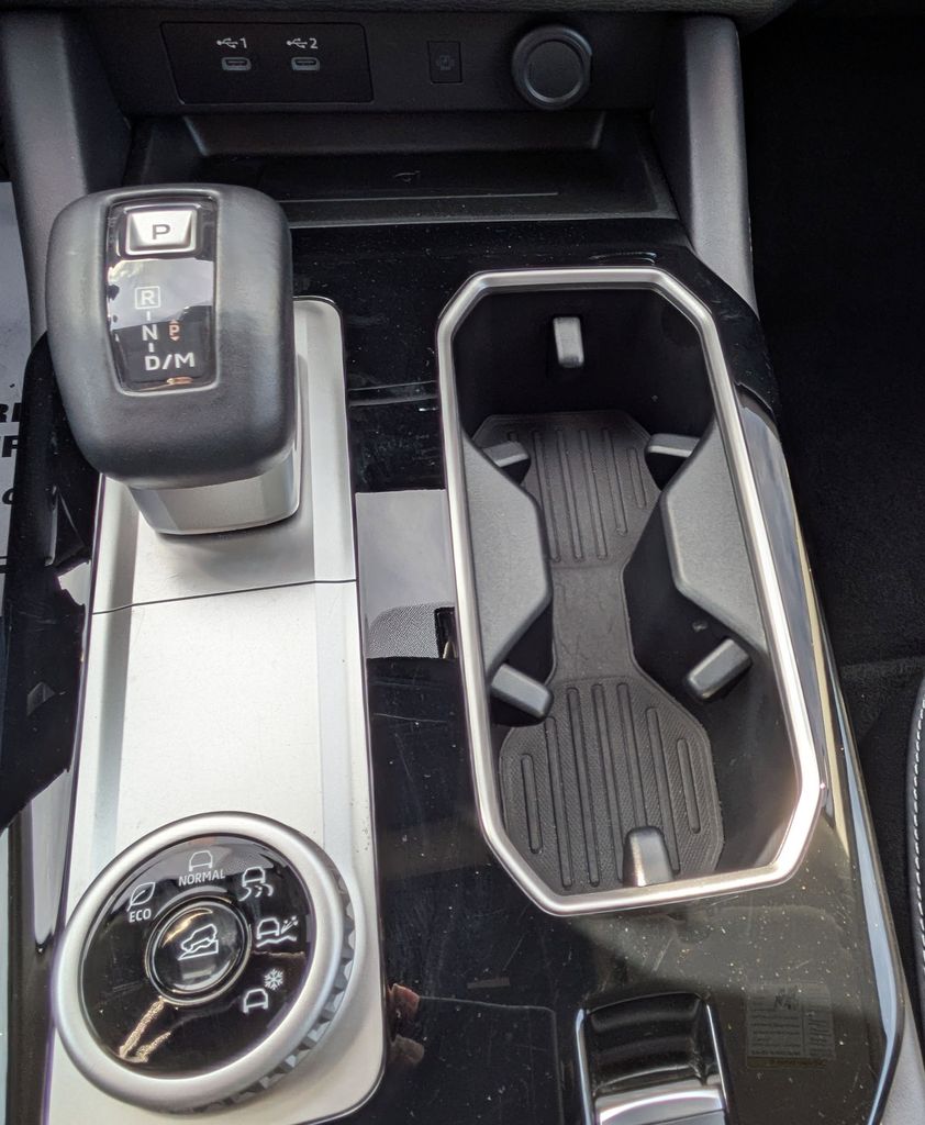 Thumbnail: 2025 Mitsubishi Outlander - 19