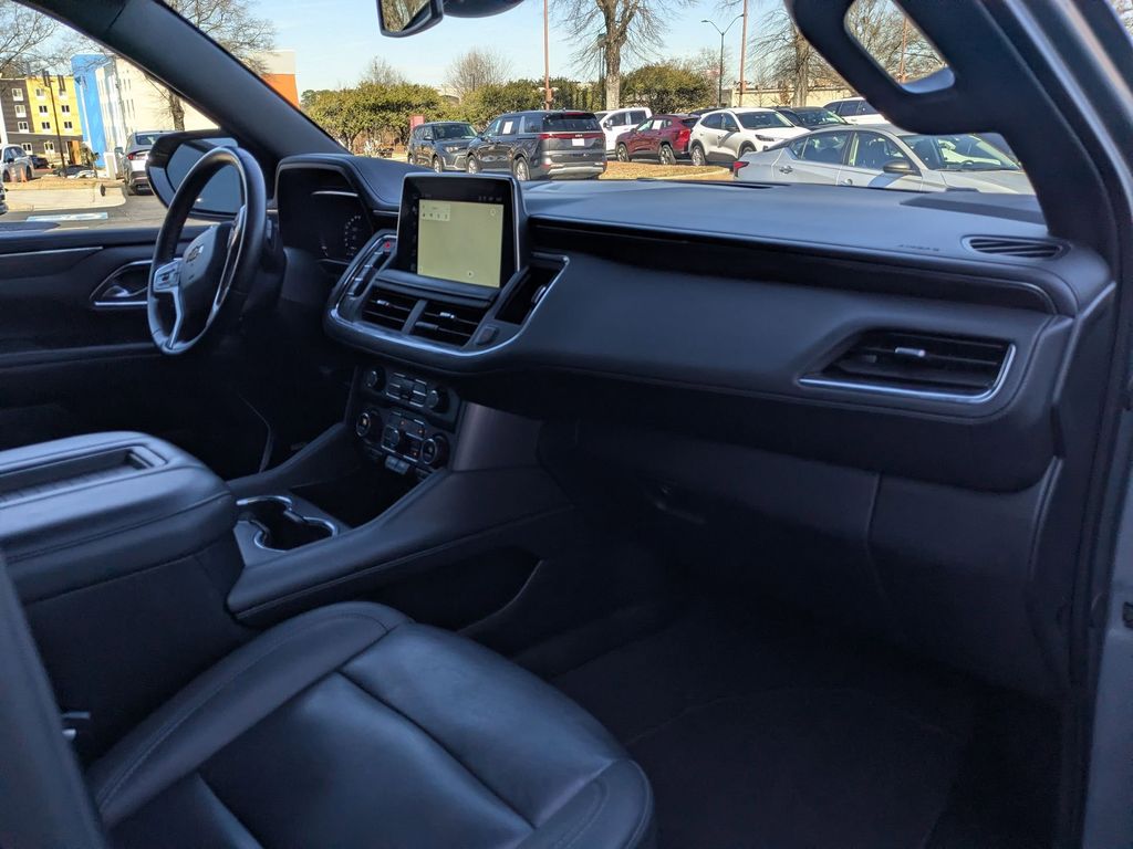 Thumbnail: 2024 Chevrolet Tahoe - 33