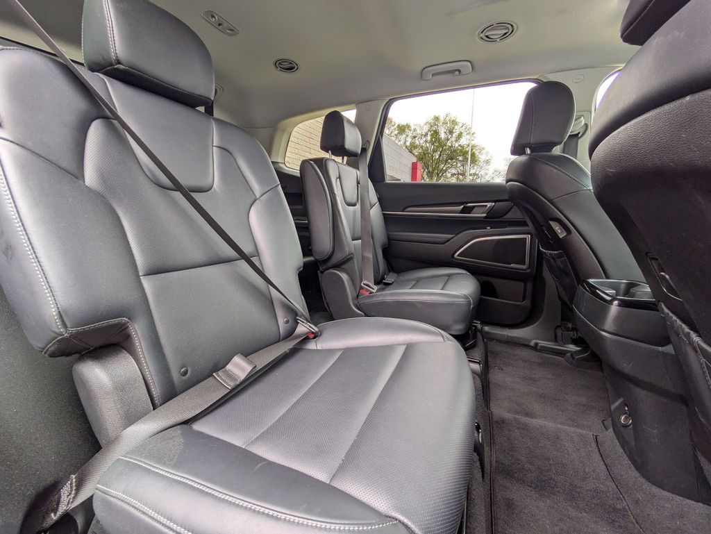 Thumbnail: 2025 Kia Telluride - 30