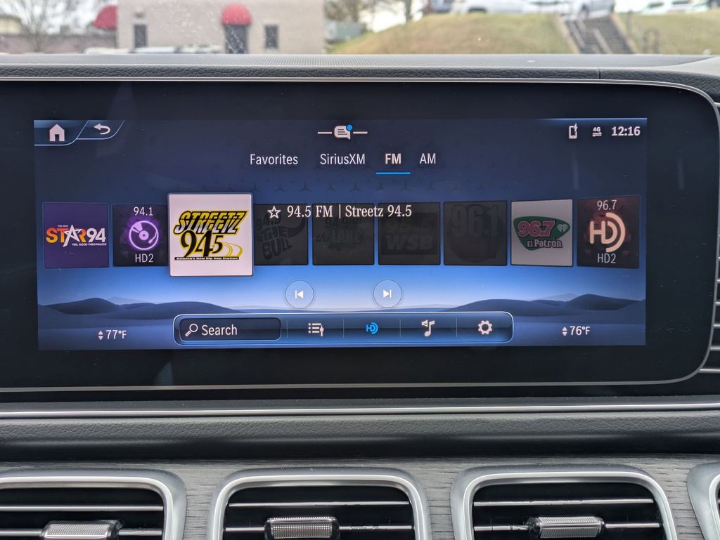 Thumbnail: 2025 Mercedes-Benz GLS - 22