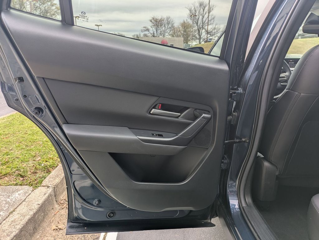 Thumbnail: 2025 Mazda CX-50 - 27