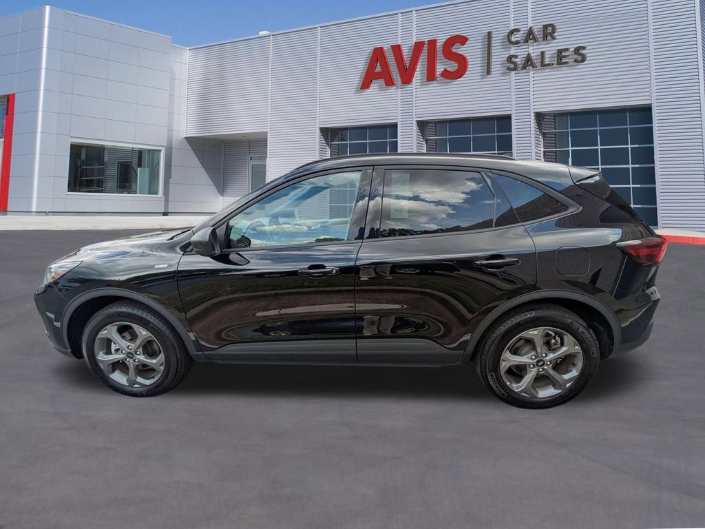 2025 Ford Escape ST-Line - Photo 10