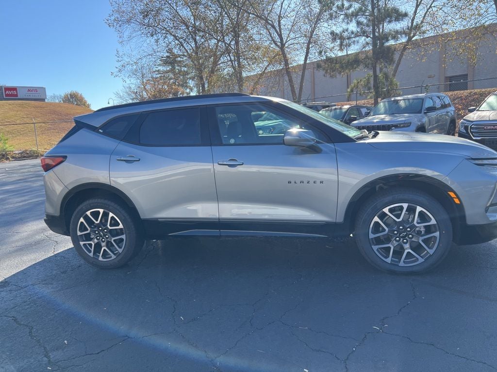 Thumbnail: 2025 Chevrolet Blazer - 8