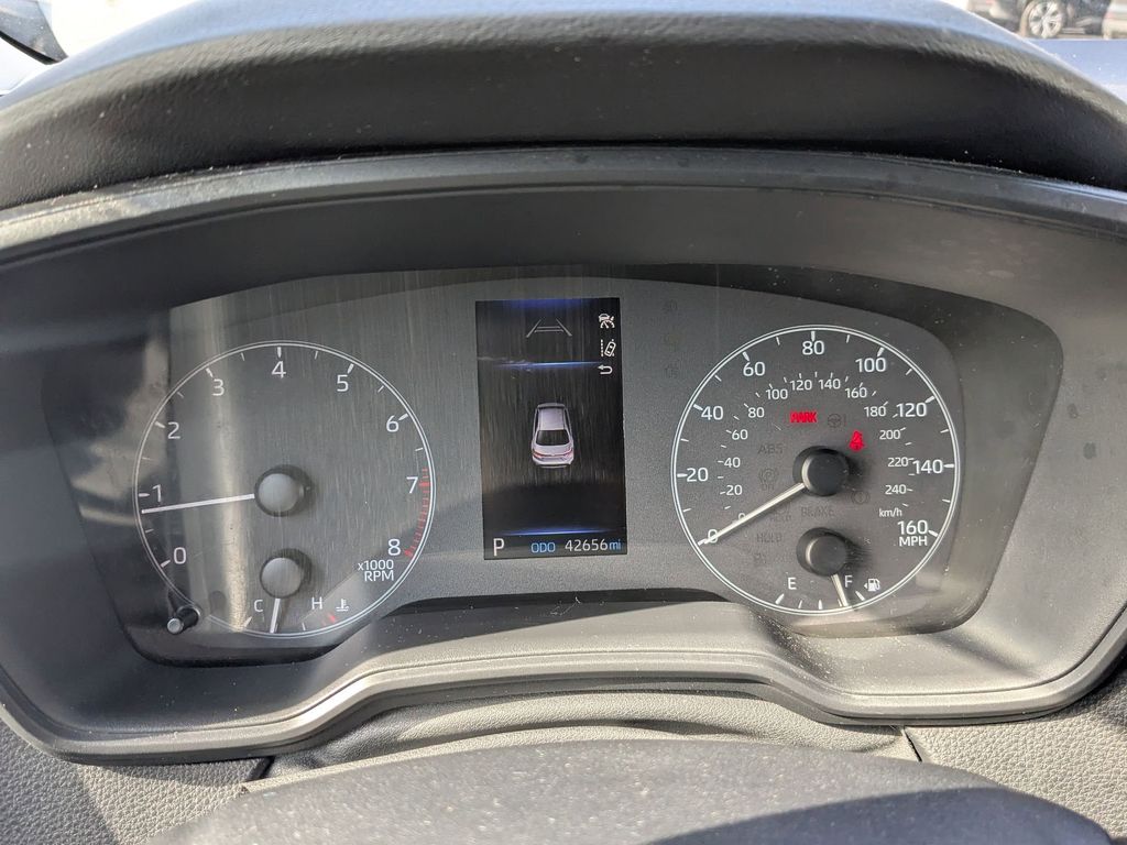 Thumbnail: 2024 Toyota Corolla - 13