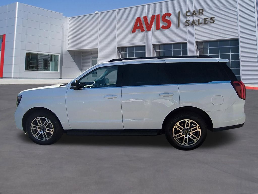 Thumbnail: 2025 Ford Expedition - 10