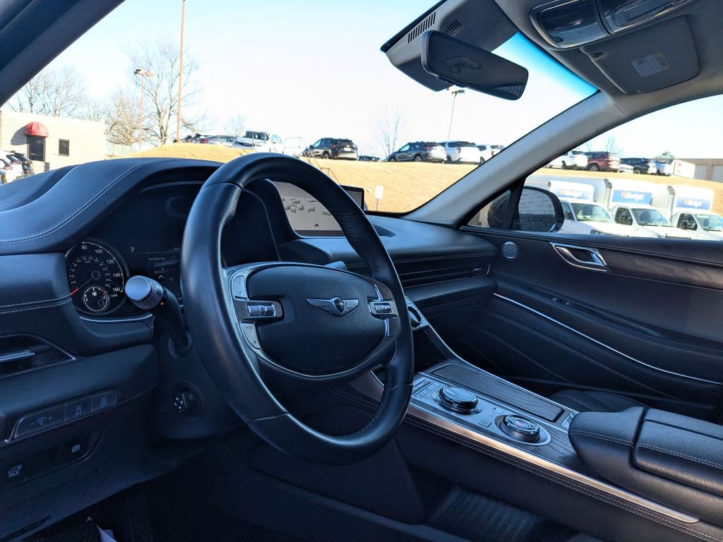 Thumbnail: 2024 Genesis GV80 - 11