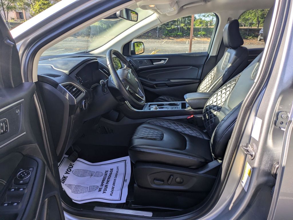 2024 Ford Edge Titanium 14