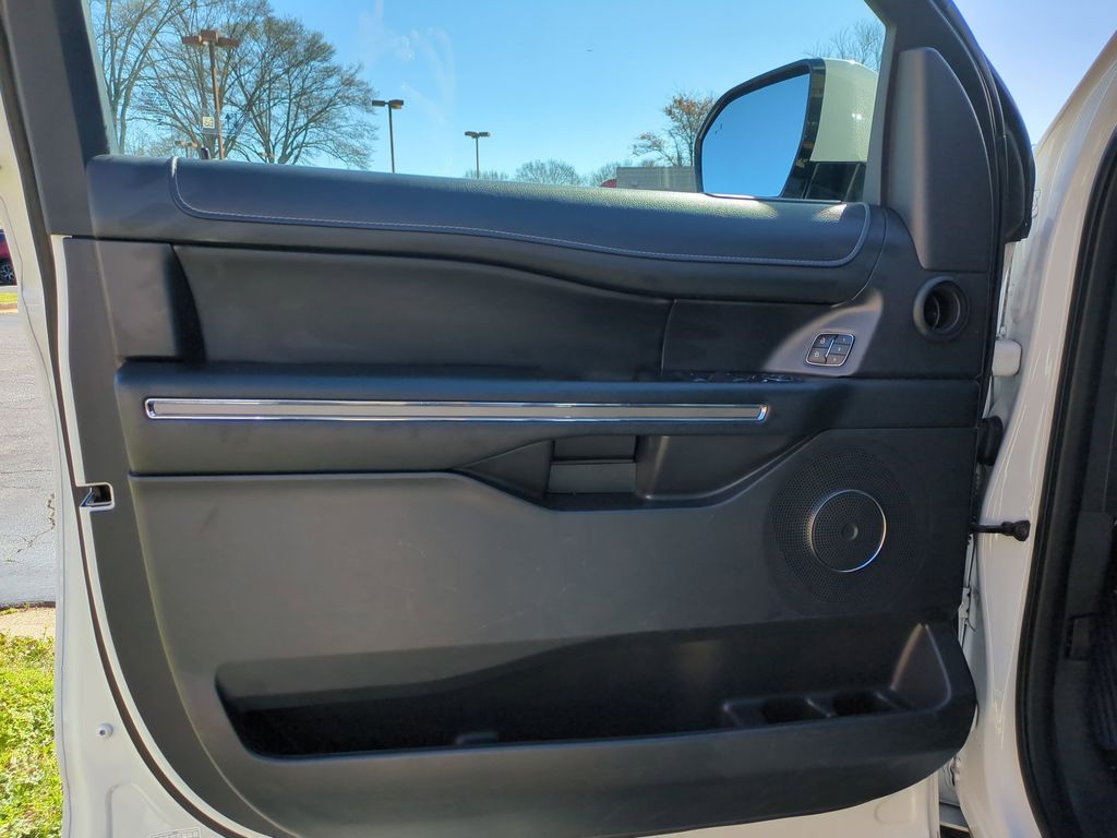 Thumbnail: 2024 Ford Expedition MAX - 11