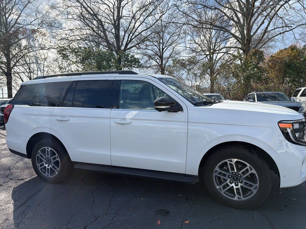 Thumbnail: 2025 Ford Expedition - 4