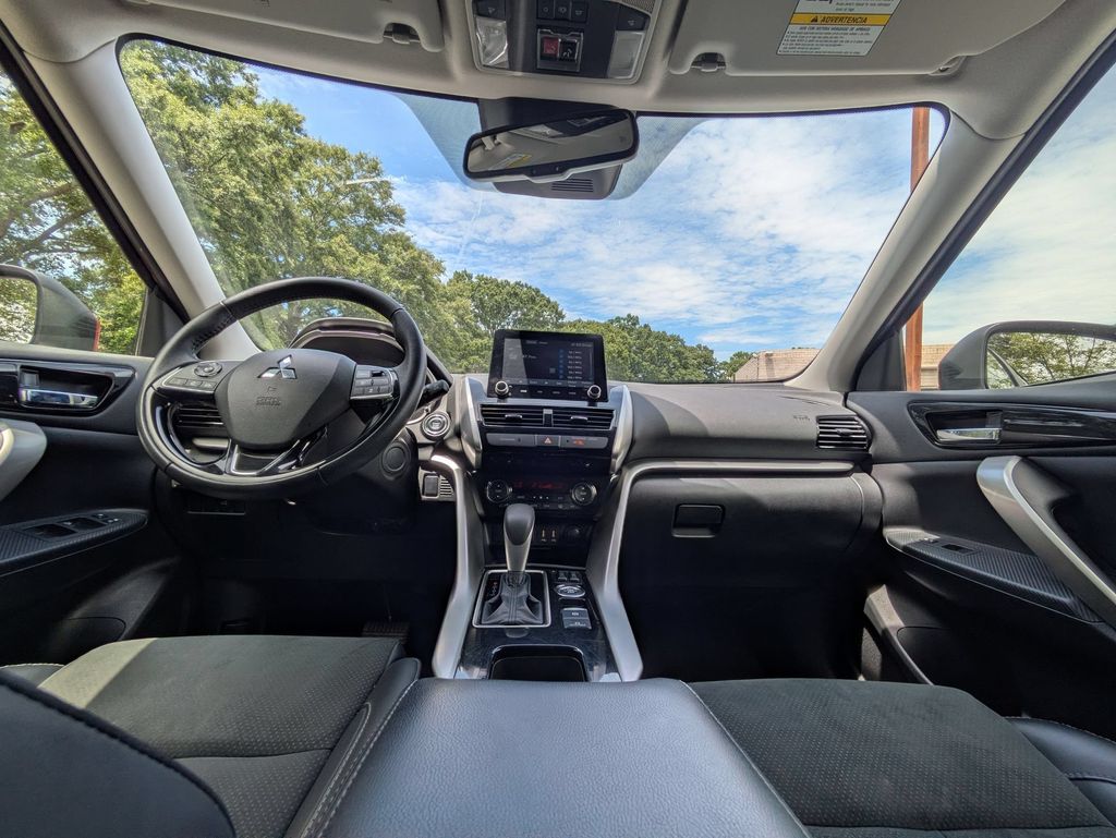 Thumbnail: 2025 Mitsubishi Eclipse Cross - 26
