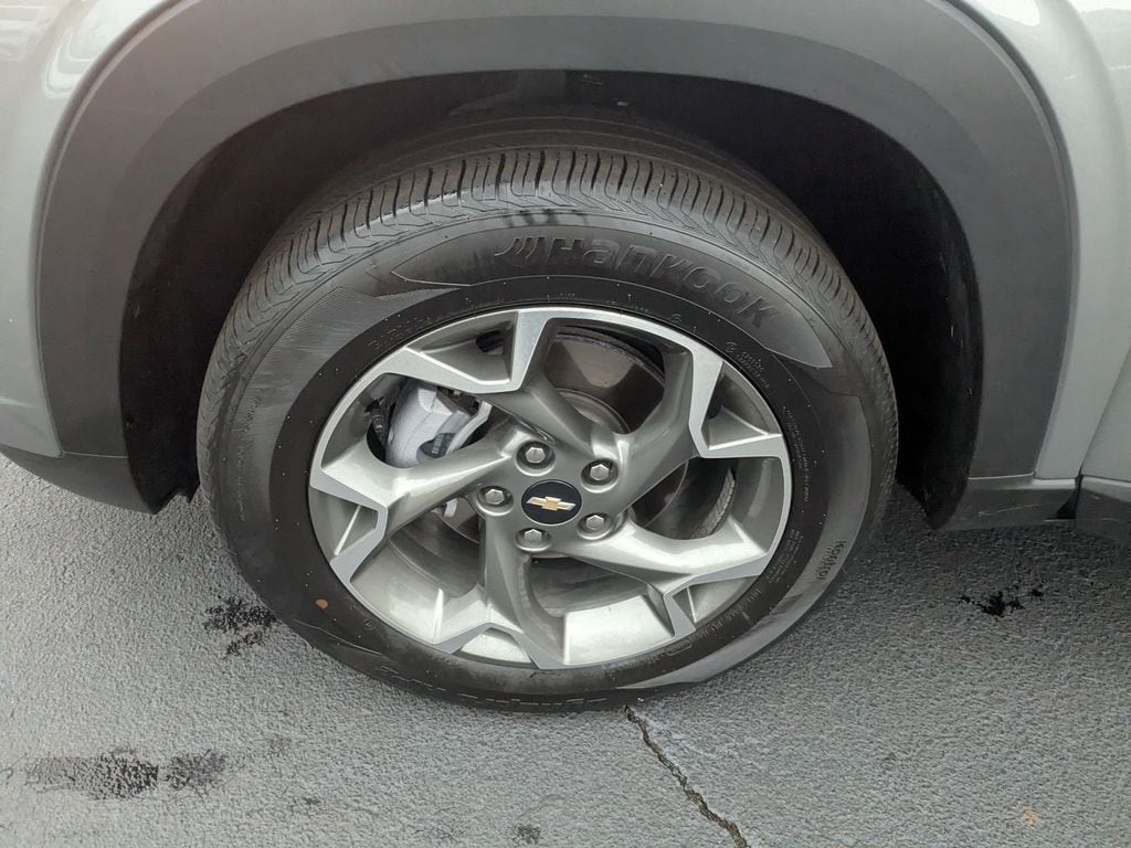 Thumbnail: 2025 Chevrolet Trax - 35