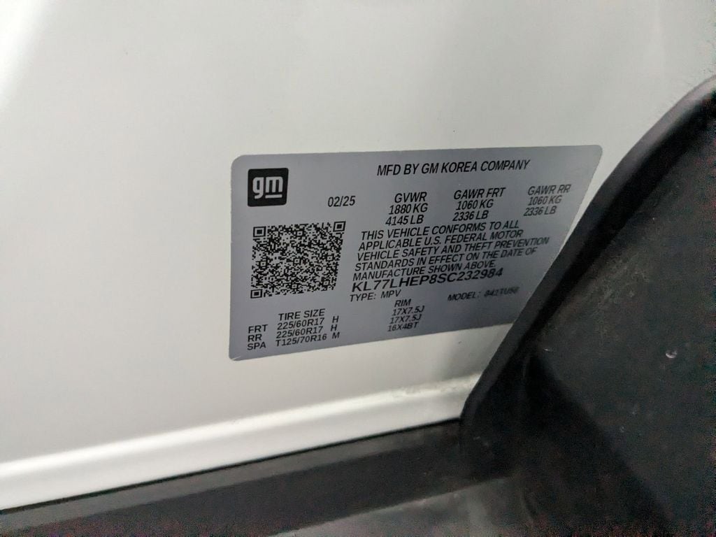 Thumbnail: 2025 Chevrolet Trax - 36