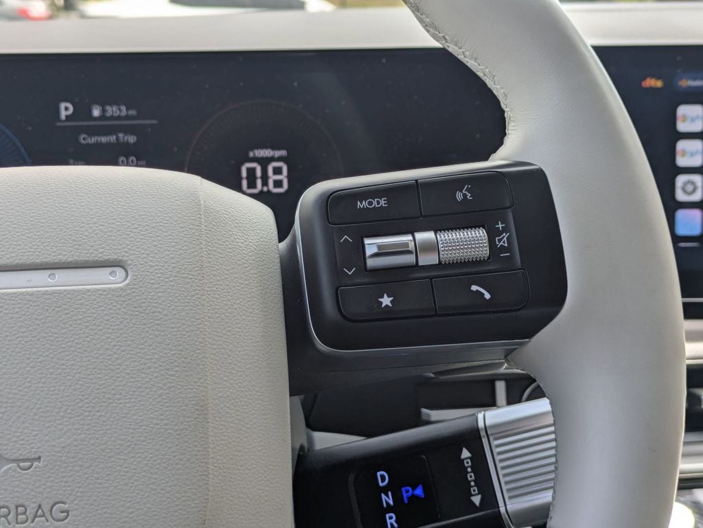 Thumbnail: 2025 Hyundai Santa Fe - 22