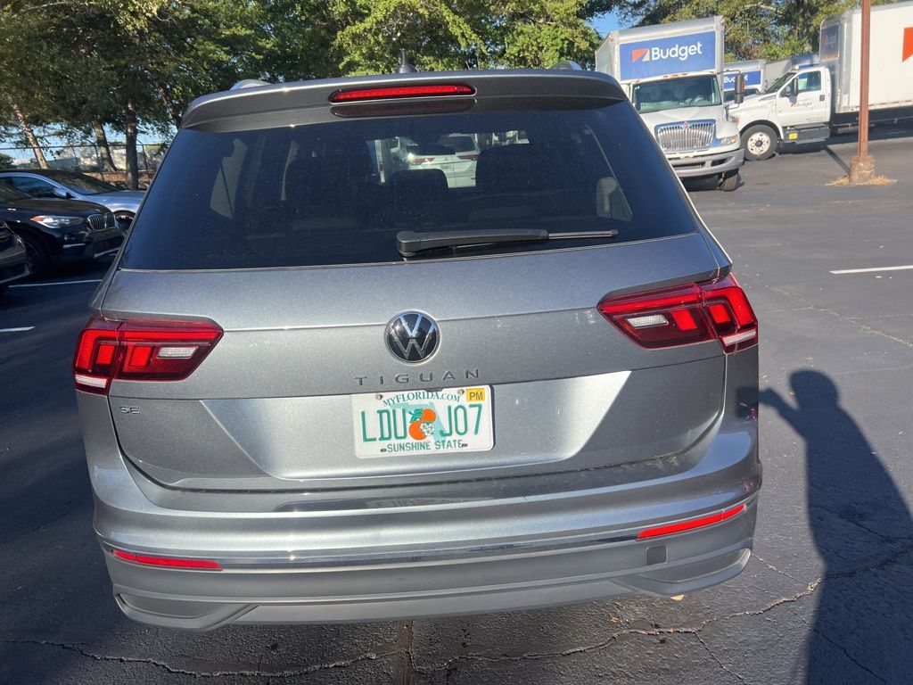 Thumbnail: 2024 Volkswagen Tiguan - 12