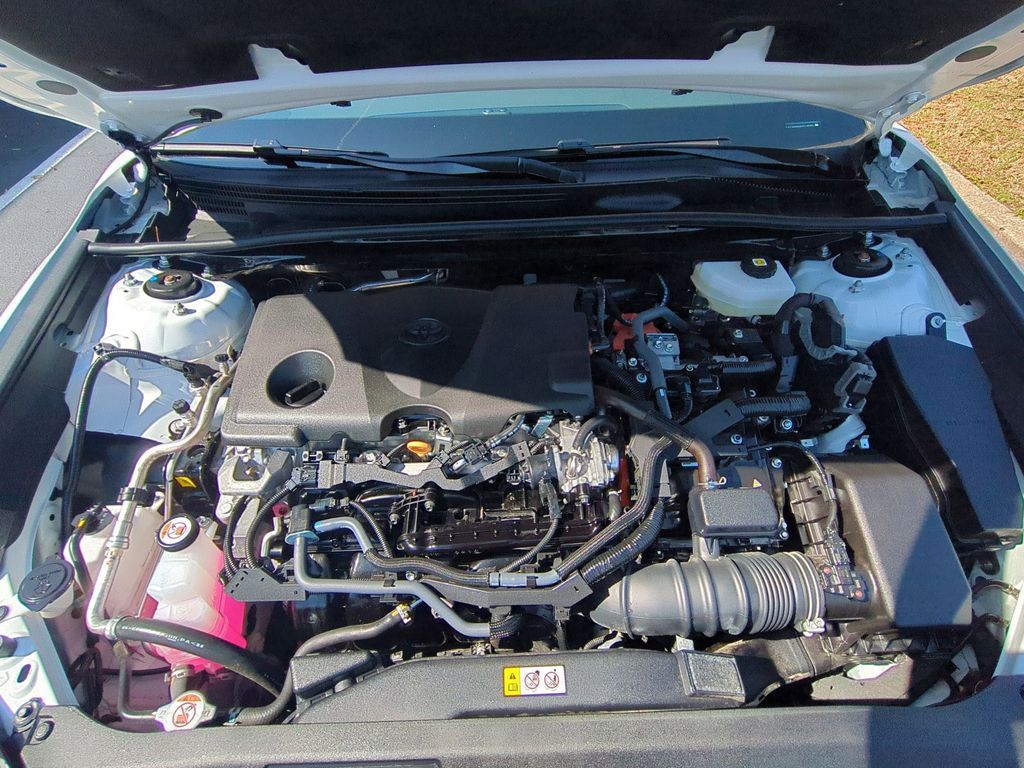 Thumbnail: 2025 Toyota Camry - 35