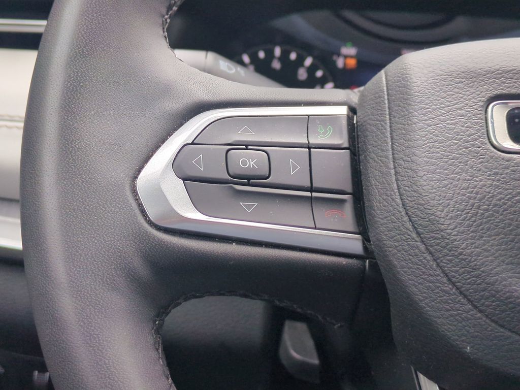 Thumbnail: 2025 Jeep Compass - 20