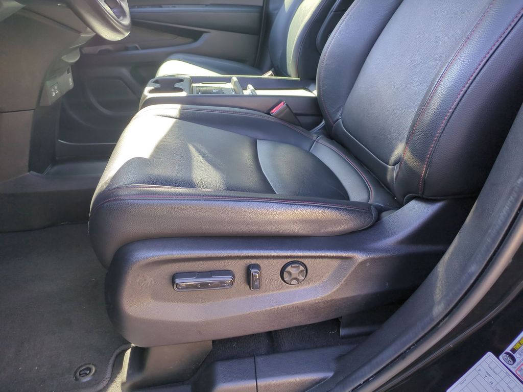 Thumbnail: 2025 Honda Odyssey - 14