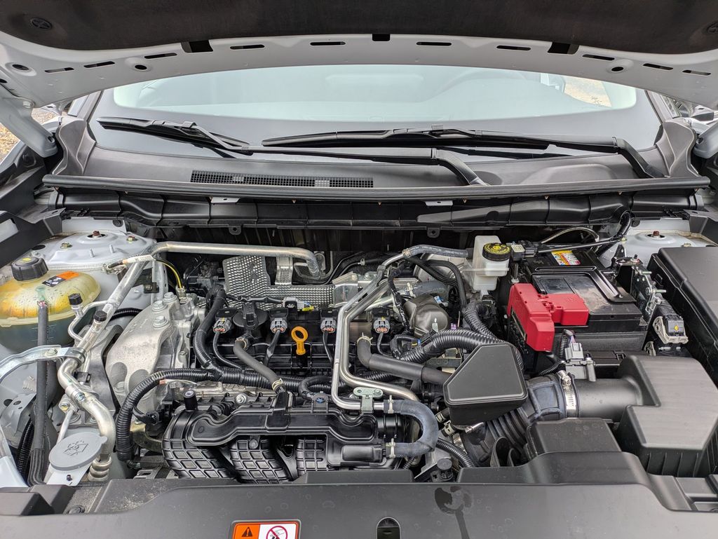 Thumbnail: 2024 Mitsubishi Outlander - 30