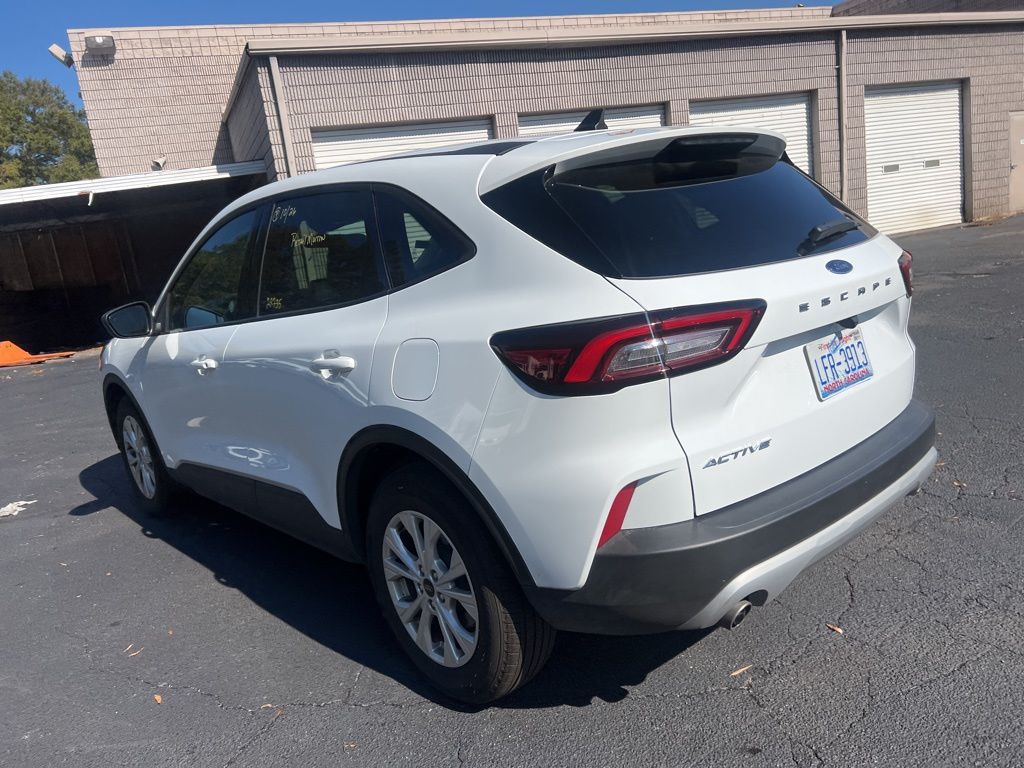 Thumbnail: 2025 Ford Escape - 11
