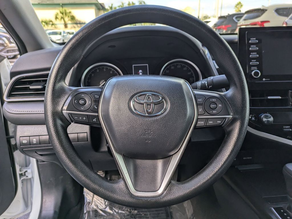 Thumbnail: 2024 Toyota Camry - 21