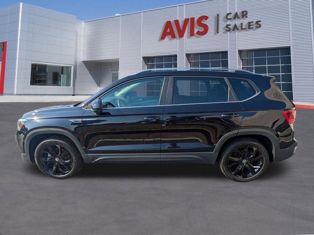 Thumbnail: 2024 Volkswagen Taos - 10