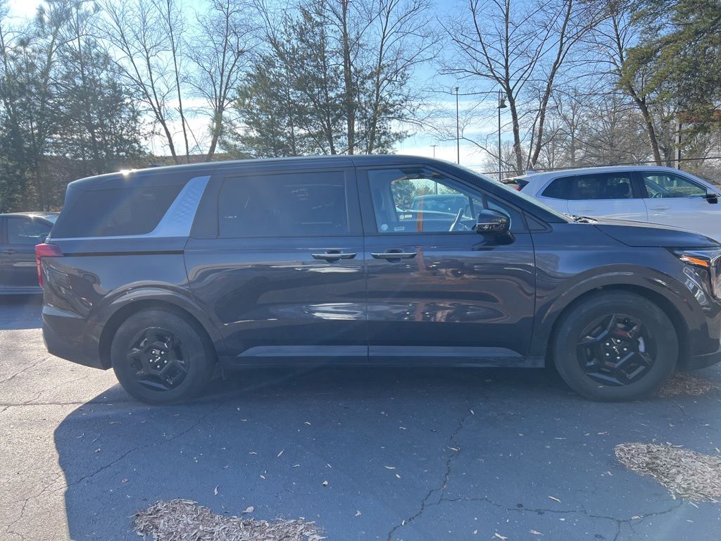 Thumbnail: 2025 Kia Carnival - 4