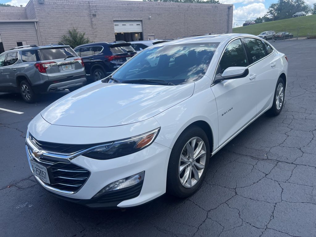 Thumbnail: 2024 Chevrolet Malibu - 3