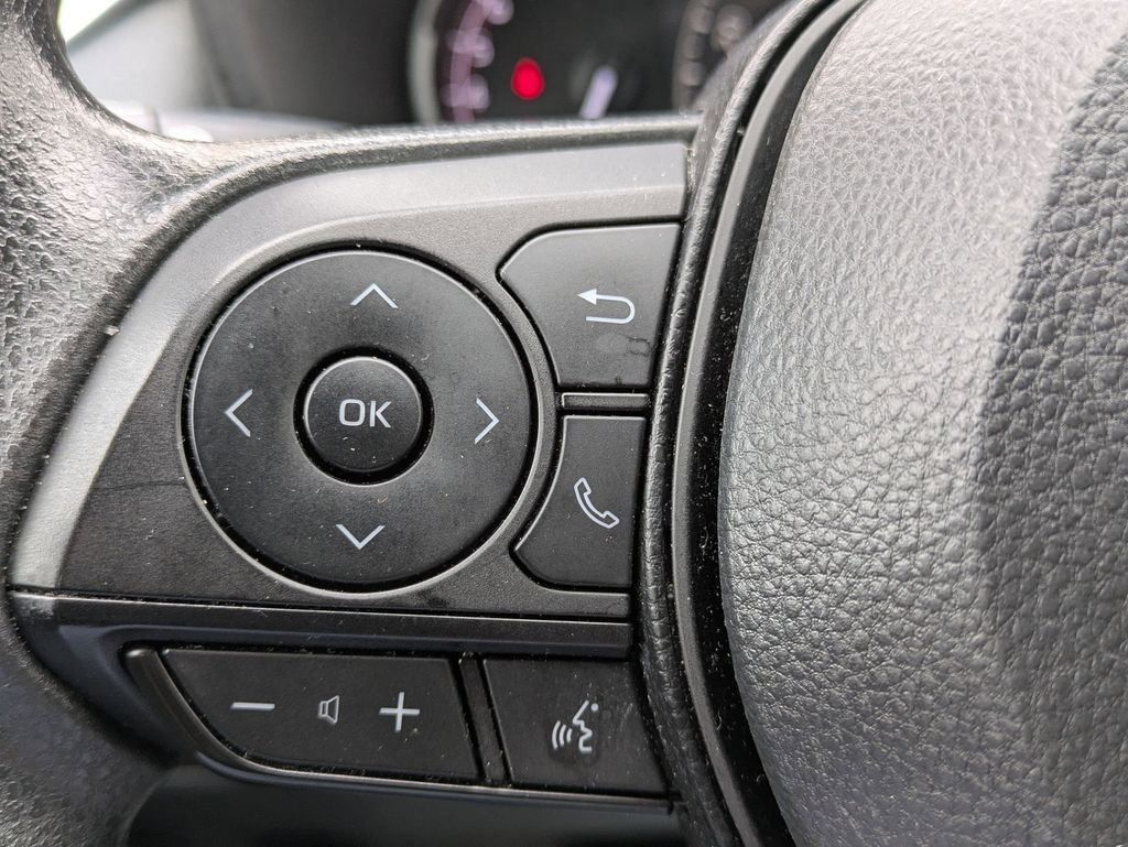 Thumbnail: 2024 Toyota RAV4 - 17