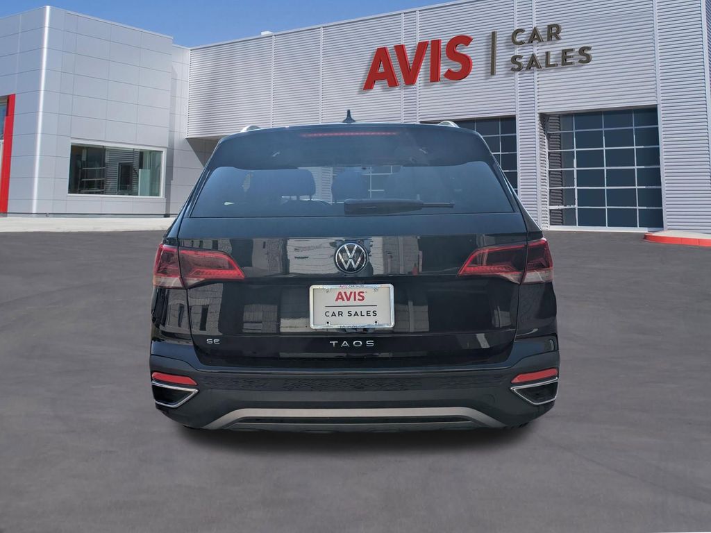 Thumbnail: 2024 Volkswagen Taos - 7