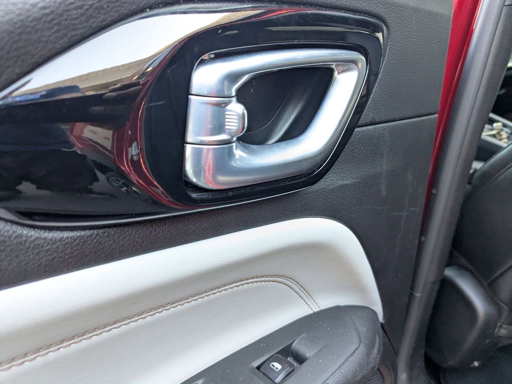 Thumbnail: 2025 Jeep Compass - 27