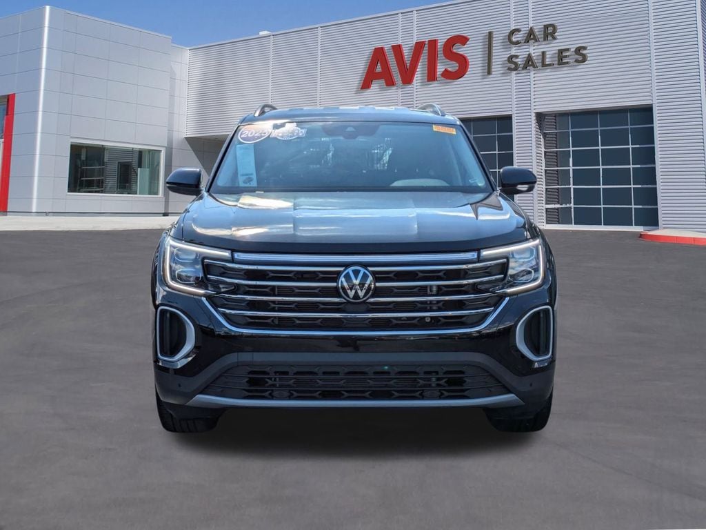 Certified 2025 Volkswagen Atlas 2.0T SE w/Technology SUV