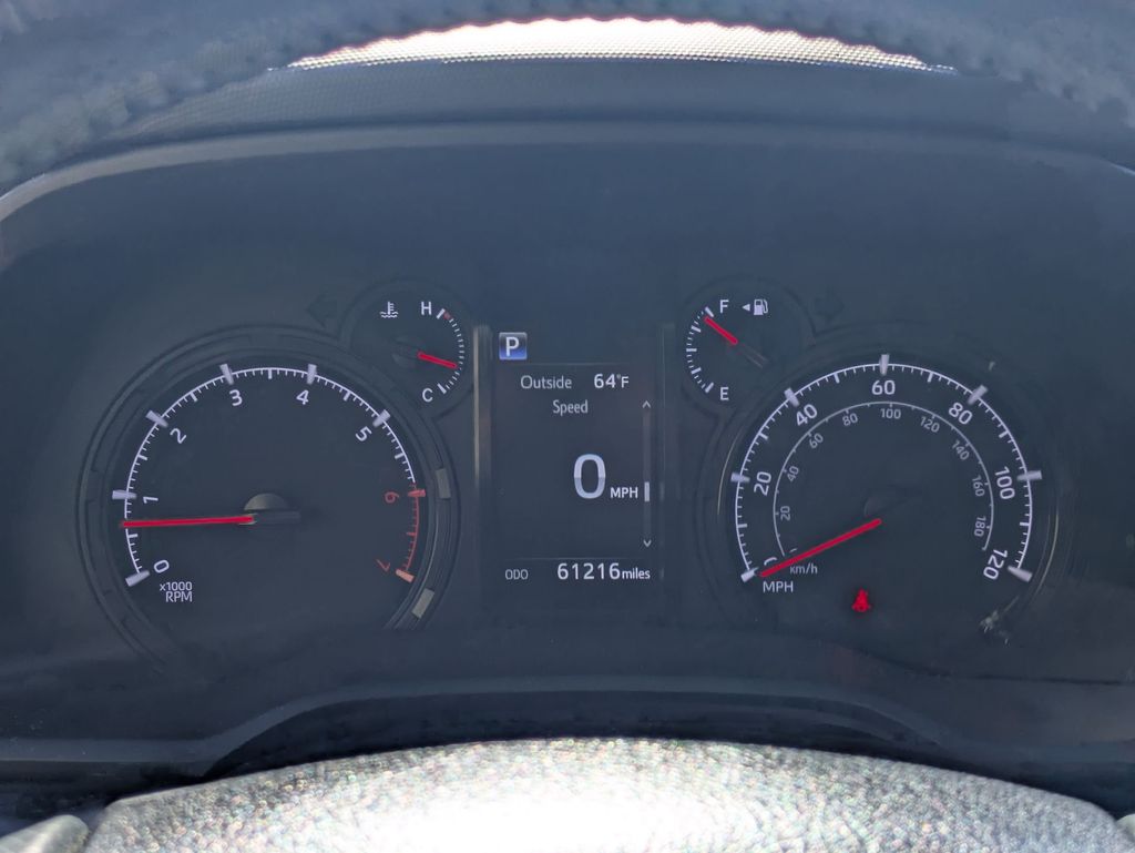 Thumbnail: 2024 Toyota 4Runner - 16