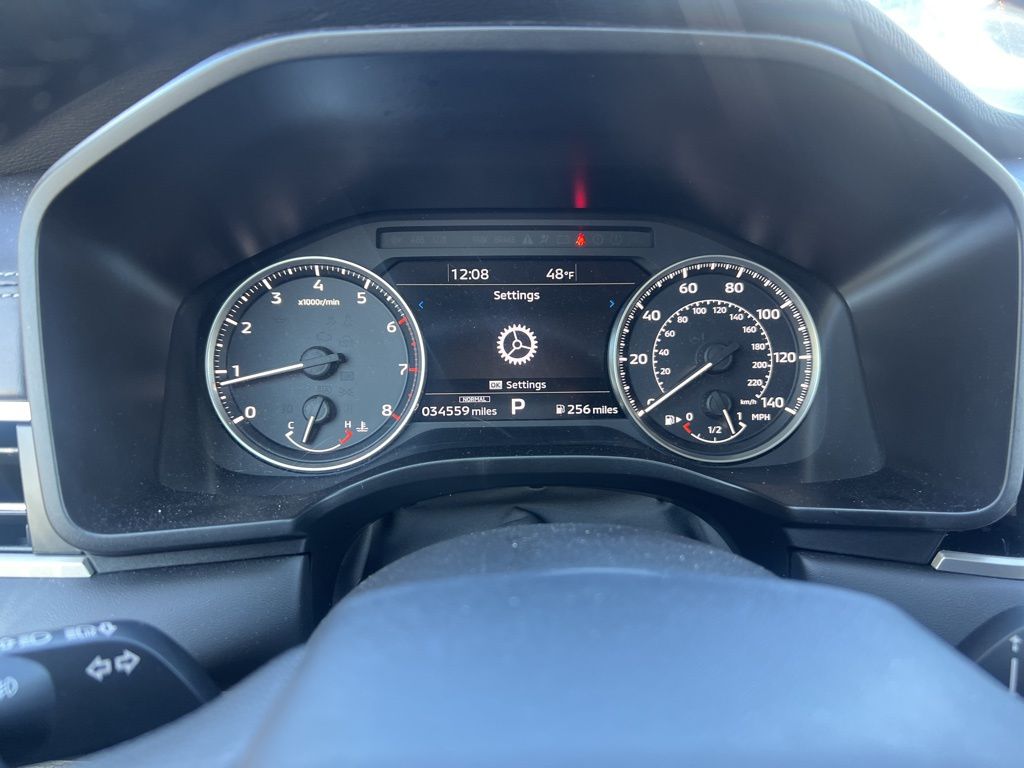 Thumbnail: 2024 Mitsubishi Outlander - 4