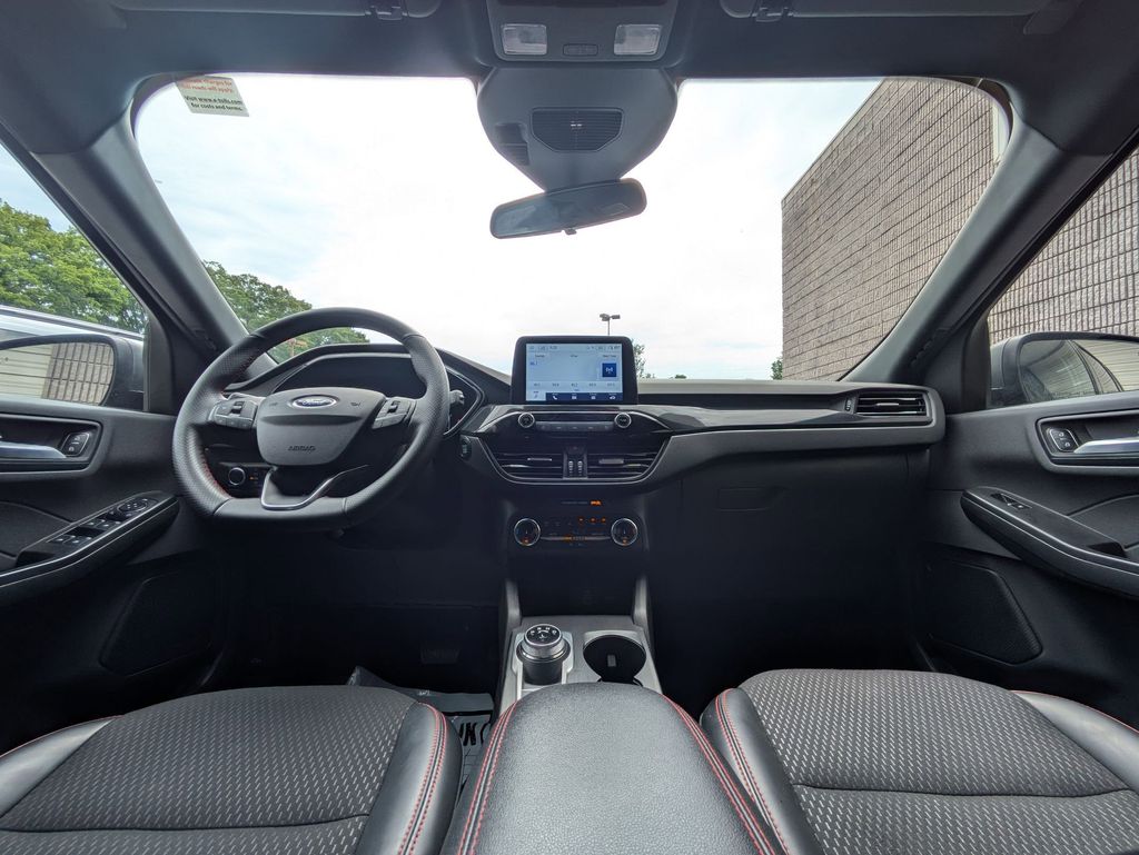 Thumbnail: 2025 Ford Escape - 25