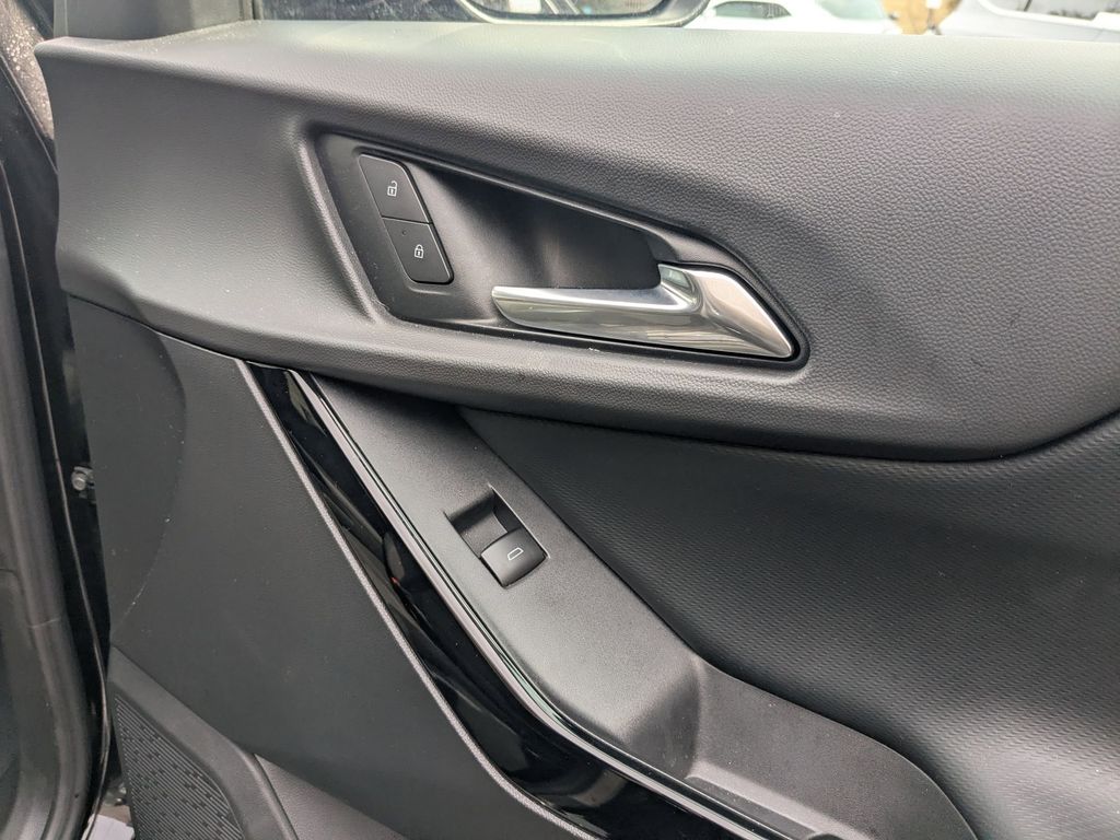 Thumbnail: 2025 Chevrolet Equinox - 33