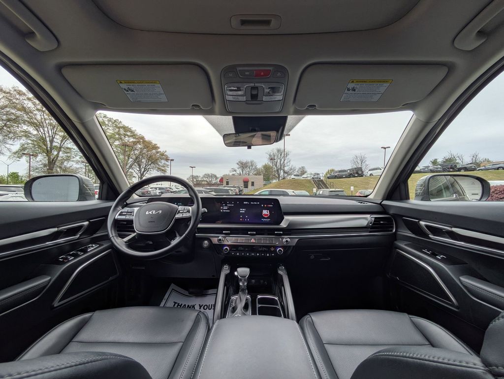 Thumbnail: 2025 Kia Telluride - 25