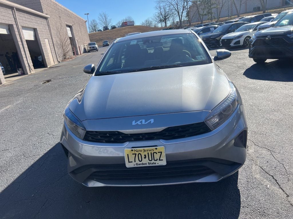 Thumbnail: 2024 Kia Forte - 2